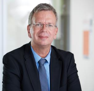 托马斯·威尔默博士（Prof